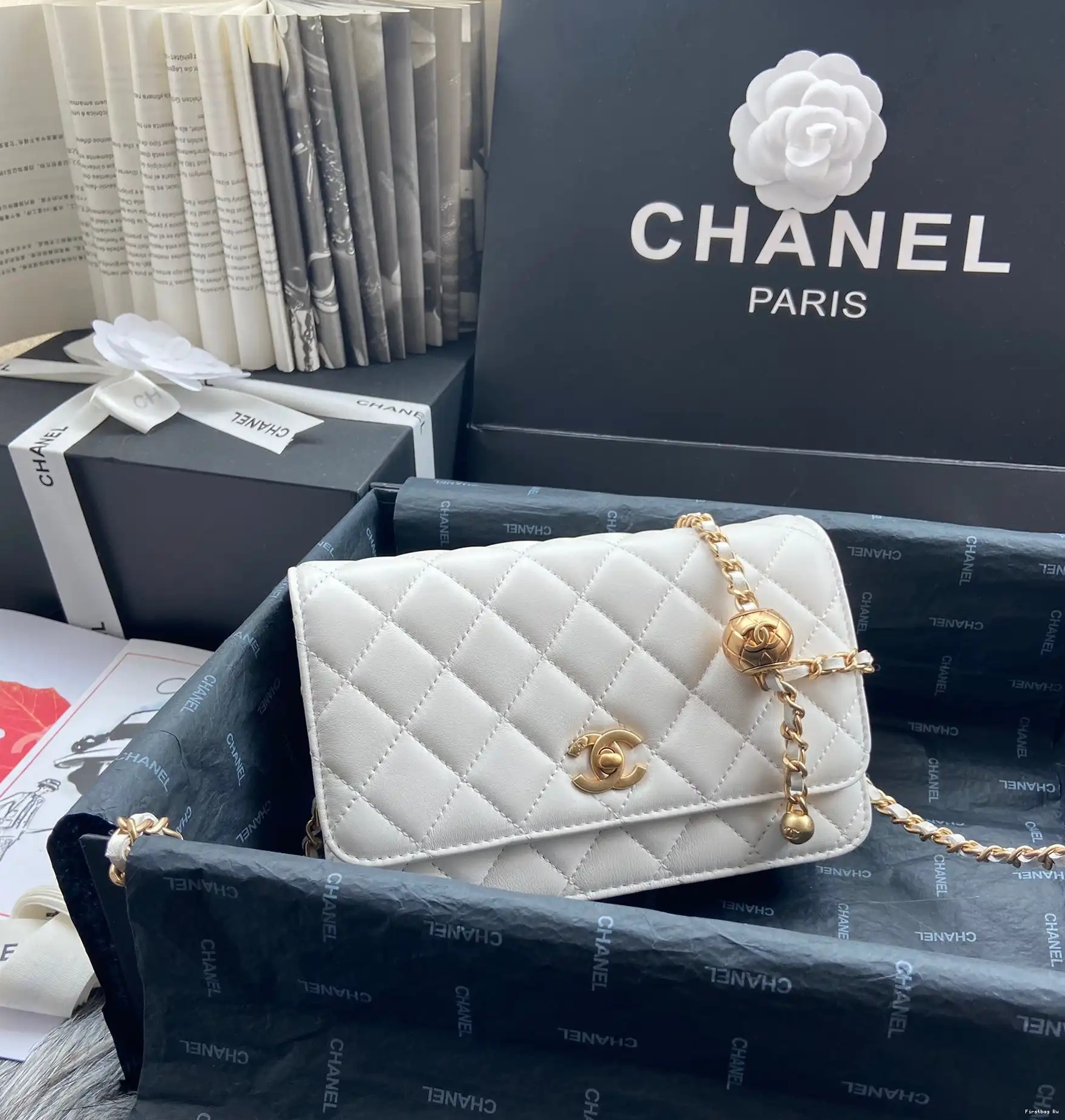 First Bag Ru WALLET CHANEL CHAIN 0623